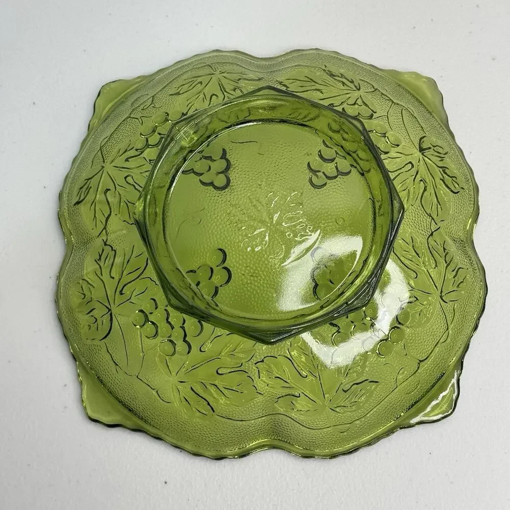 Vintage Anchor Hocking Green Footed Grape And Leaves Serving Bowl Trinket Dish